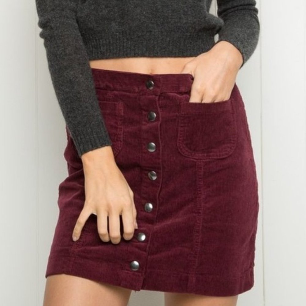 Brandy Melville 'Bruce' Corduroy Button Up Mini Skirt in Burgundy Size Small